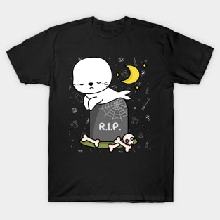 Cute baby seal Trick or treat Funny cute mummy Halloween cute scary little ghost T-Shirt